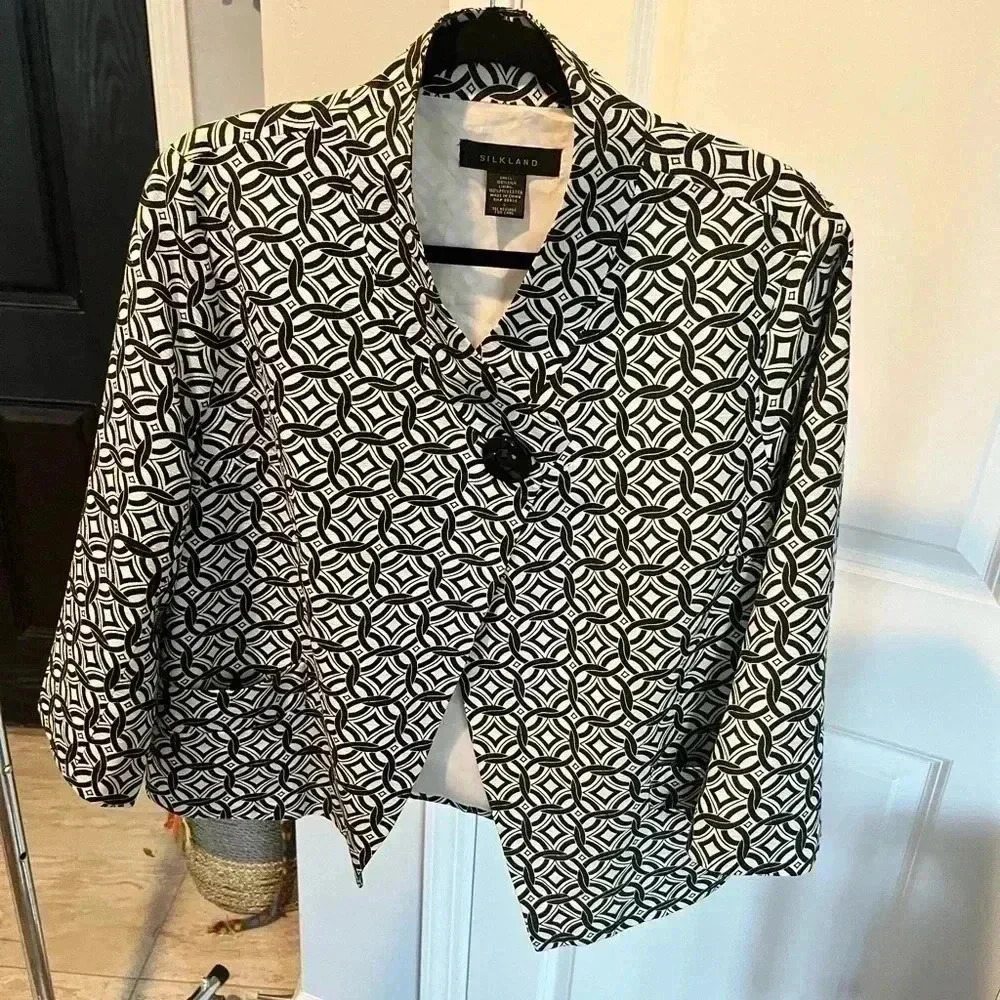 Beautiful Jacket - Large